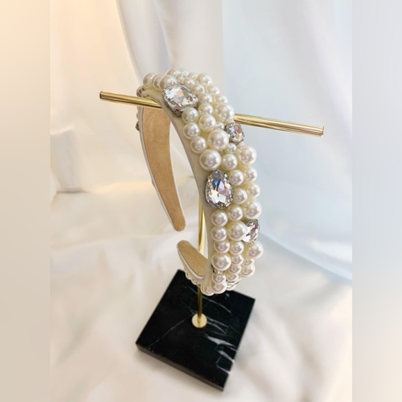 BRIDAL - AGNÈS Statement Pearls & Jewels Headband - Picture 4 of 5